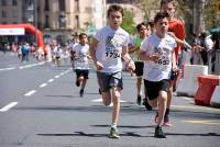 15 km du Puy : les 2 000 m des enfants en photos