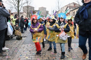 Monistrol-sur-Loire : un bestiaire de 900 enfants pour le Carnaval dans les rues