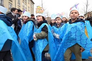 Monistrol-sur-Loire : un bestiaire de 900 enfants pour le Carnaval dans les rues