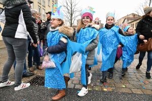 Monistrol-sur-Loire : un bestiaire de 900 enfants pour le Carnaval dans les rues