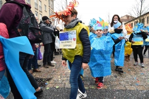 Monistrol-sur-Loire : un bestiaire de 900 enfants pour le Carnaval dans les rues