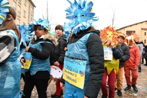 Monistrol-sur-Loire : un bestiaire de 900 enfants pour le Carnaval dans les rues