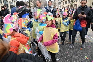 Monistrol-sur-Loire : un bestiaire de 900 enfants pour le Carnaval dans les rues