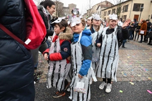 Monistrol-sur-Loire : un bestiaire de 900 enfants pour le Carnaval dans les rues