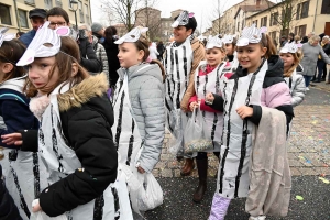 Monistrol-sur-Loire : un bestiaire de 900 enfants pour le Carnaval dans les rues