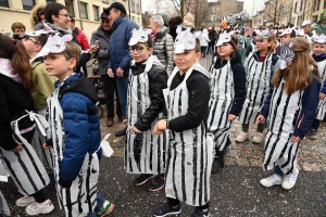 Monistrol-sur-Loire : un bestiaire de 900 enfants pour le Carnaval dans les rues