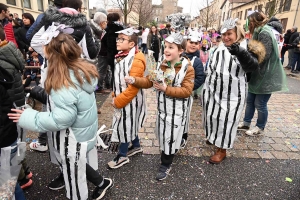 Monistrol-sur-Loire : un bestiaire de 900 enfants pour le Carnaval dans les rues