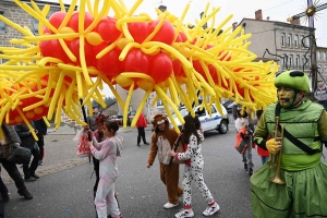 Monistrol-sur-Loire : un bestiaire de 900 enfants pour le Carnaval dans les rues