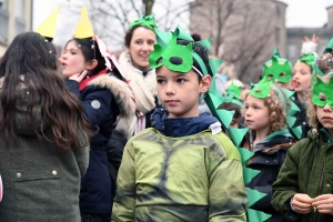 Monistrol-sur-Loire : un bestiaire de 900 enfants pour le Carnaval dans les rues