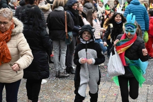 Monistrol-sur-Loire : un bestiaire de 900 enfants pour le Carnaval dans les rues