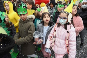 Monistrol-sur-Loire : un bestiaire de 900 enfants pour le Carnaval dans les rues