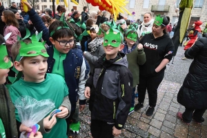 Monistrol-sur-Loire : un bestiaire de 900 enfants pour le Carnaval dans les rues