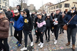 Monistrol-sur-Loire : un bestiaire de 900 enfants pour le Carnaval dans les rues