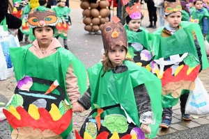 Monistrol-sur-Loire : un bestiaire de 900 enfants pour le Carnaval dans les rues