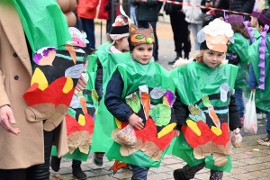 Monistrol-sur-Loire : un bestiaire de 900 enfants pour le Carnaval dans les rues