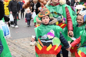 Monistrol-sur-Loire : un bestiaire de 900 enfants pour le Carnaval dans les rues