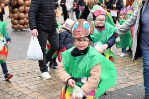 Monistrol-sur-Loire : un bestiaire de 900 enfants pour le Carnaval dans les rues