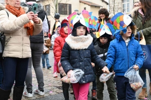 Monistrol-sur-Loire : un bestiaire de 900 enfants pour le Carnaval dans les rues