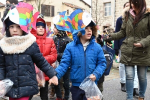 Monistrol-sur-Loire : un bestiaire de 900 enfants pour le Carnaval dans les rues