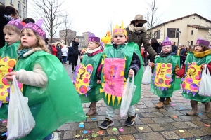 Monistrol-sur-Loire : un bestiaire de 900 enfants pour le Carnaval dans les rues