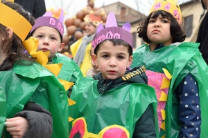 Monistrol-sur-Loire : un bestiaire de 900 enfants pour le Carnaval dans les rues