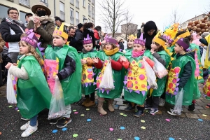 Monistrol-sur-Loire : un bestiaire de 900 enfants pour le Carnaval dans les rues