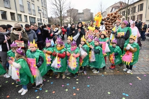 Monistrol-sur-Loire : un bestiaire de 900 enfants pour le Carnaval dans les rues