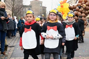 Monistrol-sur-Loire : un bestiaire de 900 enfants pour le Carnaval dans les rues