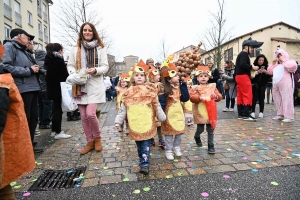 Monistrol-sur-Loire : un bestiaire de 900 enfants pour le Carnaval dans les rues