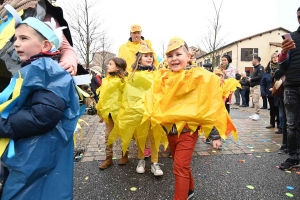 Monistrol-sur-Loire : un bestiaire de 900 enfants pour le Carnaval dans les rues