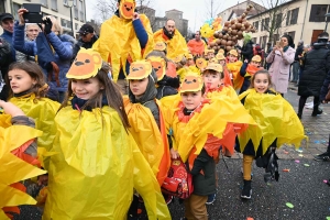 Monistrol-sur-Loire : un bestiaire de 900 enfants pour le Carnaval dans les rues