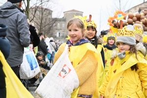 Monistrol-sur-Loire : un bestiaire de 900 enfants pour le Carnaval dans les rues