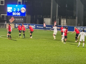 Foot, N3 : Espaly bat l&#039;Olympique Lyonnais (b) et se donne de l&#039;air