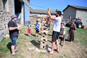 Saint-Julien-Molhesabate : 42 équipes de toutes les générations aux jeux d&#039;hier et d&#039;aujourd&#039;hui