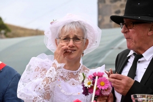 Saint-Front : les hameaux animent le village pour le défilé des chars (vidéo)