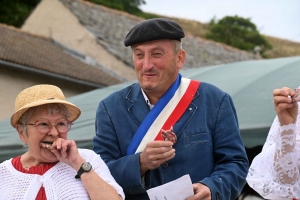 Saint-Front : les hameaux animent le village pour le défilé des chars (vidéo)