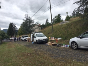 Retournac : à &quot;Jussac&quot;, le vide-grenier avant la fête des voisins