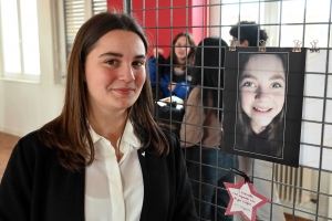 Yssingeaux : une exposition magique au lycée Eugénie-Joubert