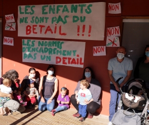 Beauzac : la crèche participe au mouvement &quot;Pas de bébés à la consigne&quot;