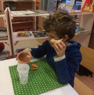 Un petit-déjeuner équilibré pour les écoliers de Jean-de-La-Fontaine