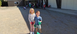 Monistrol-sur-Loire : les écoliers de Notre-Dame-du-Château ramassent les déchets