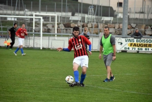 Foot : Freycenet est bien le patron en District 3