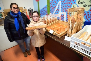 Lapte : le marché aux fleurs, aux plants de légumes et créations artisanales est en place à &quot;Verne&quot;