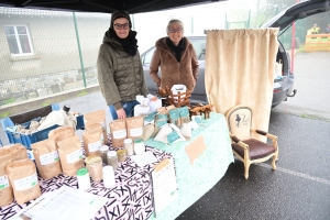 Lapte : le marché aux fleurs, aux plants de légumes et créations artisanales est en place à &quot;Verne&quot;