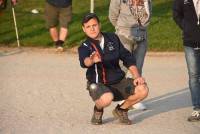 Montfaucon-en-Velay : le choix entre le volley et la pétanque pour une soirée estivale