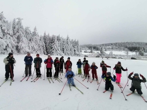 Queyrières : les enfants apprennent le ski de fond à &quot;Raffy&quot;