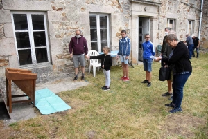 Des jeux gratuits à faire en famille ce dimanche à Saint-Julien-Molhesabate