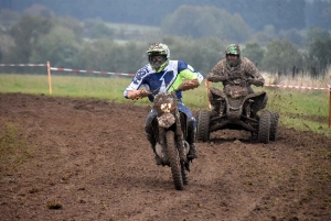 Montfaucon-en-Velay : un bain de boue pour 224 pilotes de motos et quads