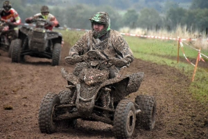 Montfaucon-en-Velay : un bain de boue pour 224 pilotes de motos et quads