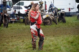 Montfaucon-en-Velay : un bain de boue pour 224 pilotes de motos et quads